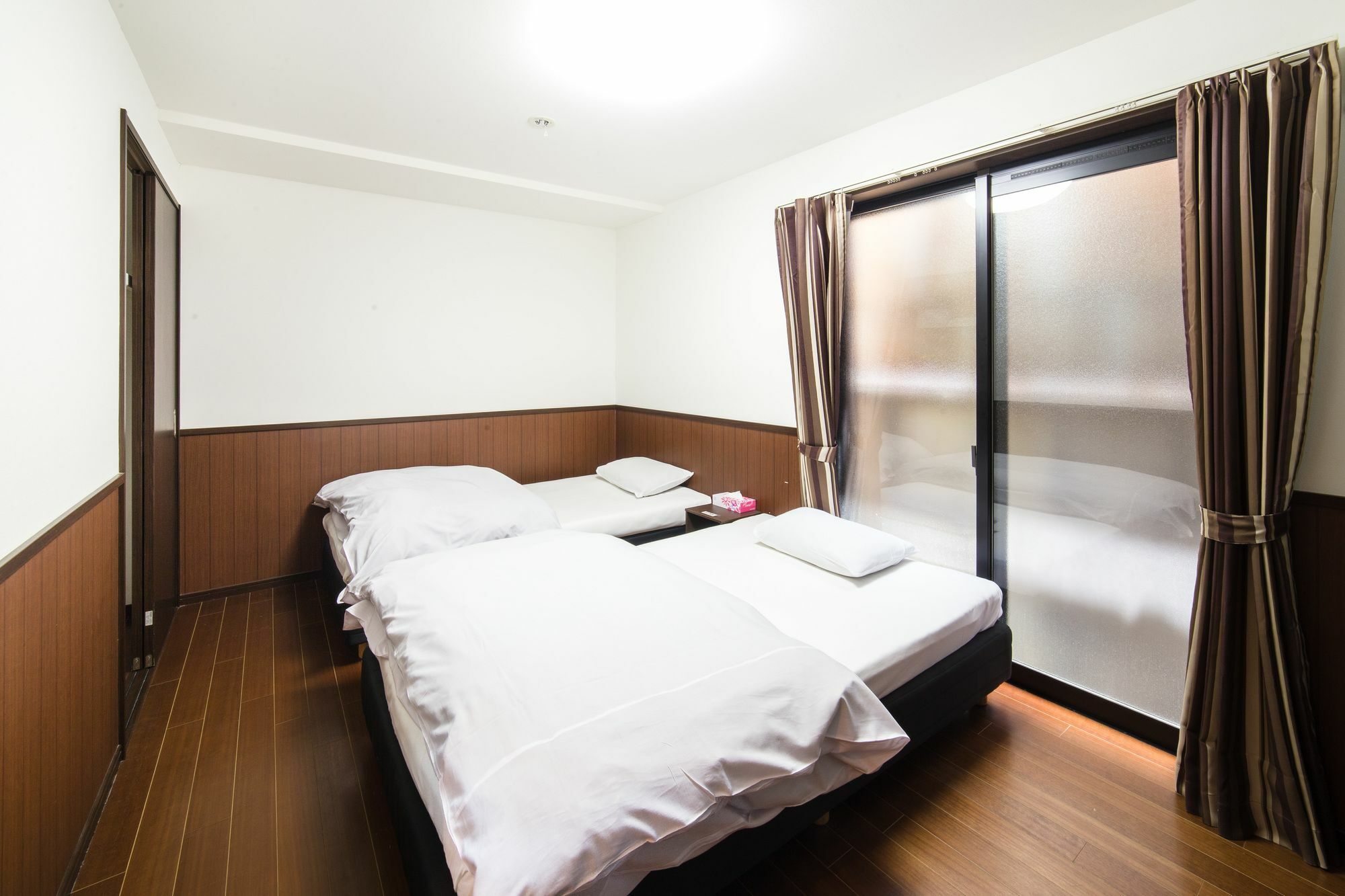 Oyo Hotel Musubi Kyoto Karasuma Nanajo Екстер'єр фото